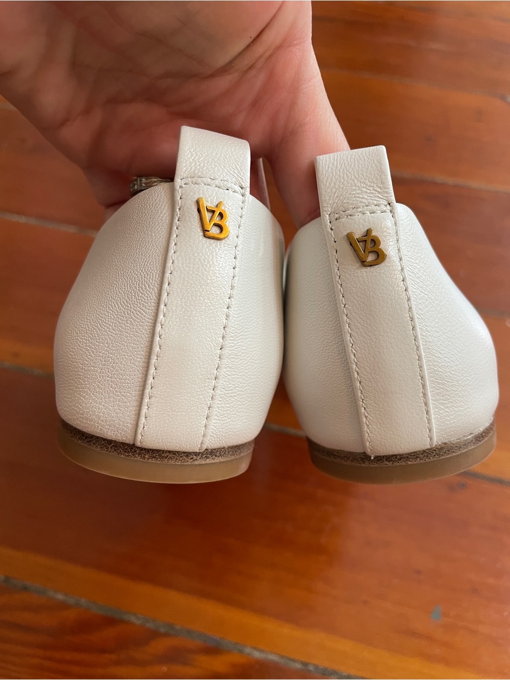 NWOB VERONICA BEARD Champlain Chain Pointed Toe Leather Flat Sz 8.5 ❤️🎀 - Picture 8 of 13